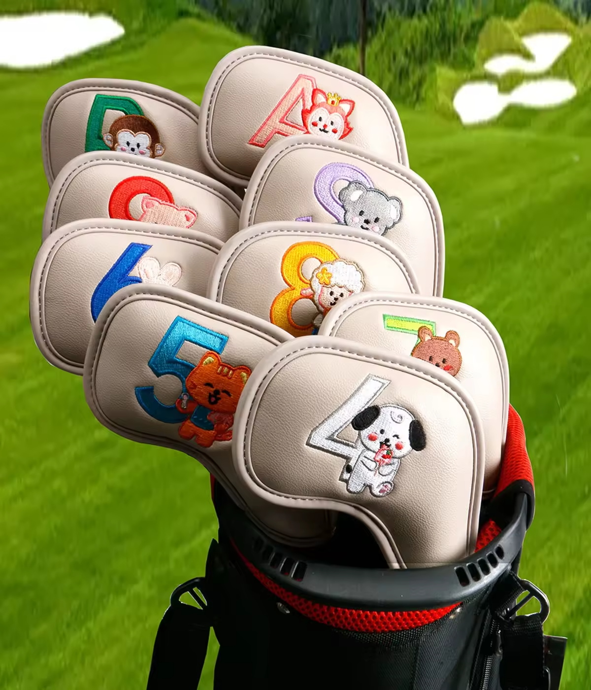 9個入りのかわいい漫画風動物ゴルフアイアンヘッドカバー、PU - Golf Equipment Rack のレビューと価格